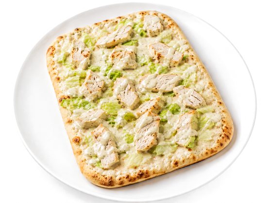 Пицца «Цезарь с курицей»